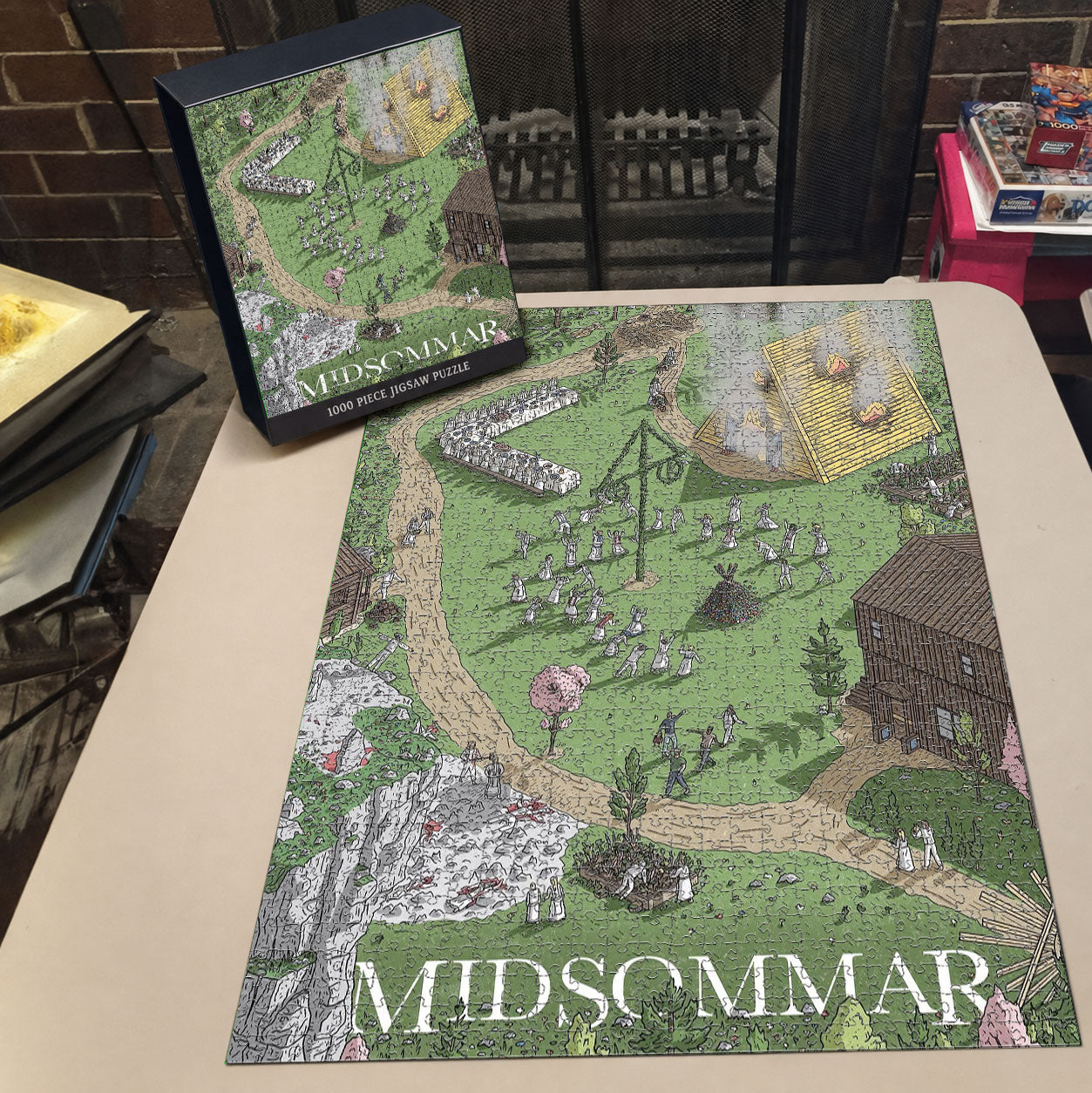 Midsommar Isometric 1000 Pieces Puzzle - Movie Isometric Puzzle Gift